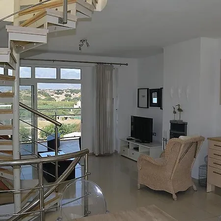 Luxury House Makry Gialos 300m To The 7 Pers