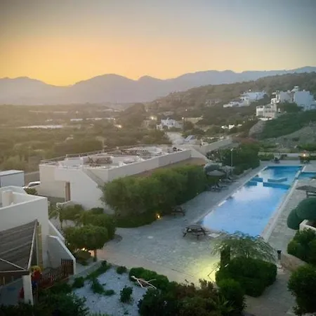 Luxury House Makry Gialos 300m To The 7 Pers * Makrýgialos